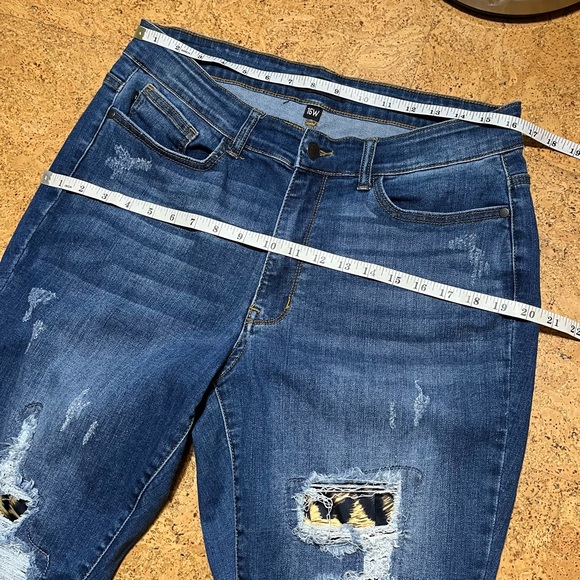 Judy Blue Distressed Leopard Patch Skinny Fit Jeans Sz 16W - Picture 11 of 13